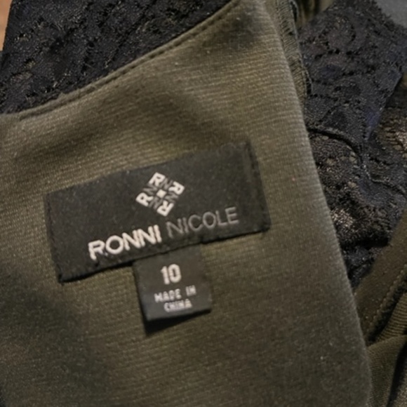 Women's Lace Trimmed Sleeveless Sheath Dress Size 10 - Picture 3 of 4